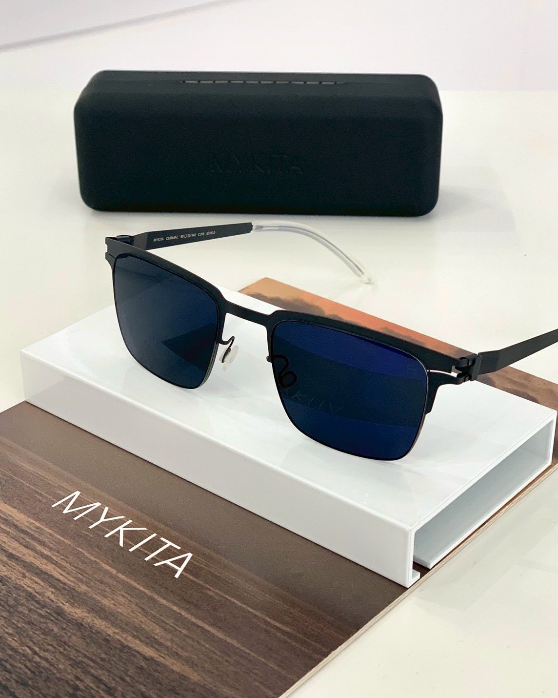 เคสรีวิวที่ 1,169