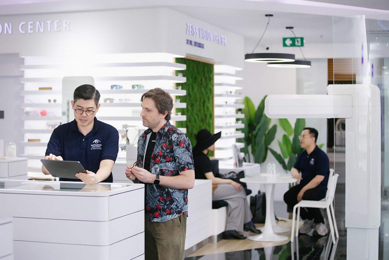 นิยามใหม่ของการมองเห็นในโลก Phygital ด้วยเทคโนโลยี ZEISS SmartLife Individual 3 at Supparerk vision